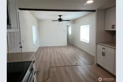 31108 3rd Avenue #208, Black Diamond, WA 98010 - Photo 4