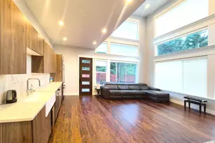 3621 Lincoln Ave NE, Renton, WA 98056 - Photo 4