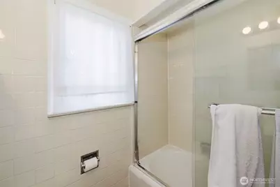 1108 Warren Avenue, Bremerton, WA 98337 - Photo 28