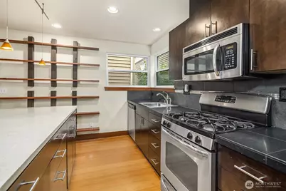 3635 Greenwood Avenue N #B, Seattle, WA 98103 - Photo 8