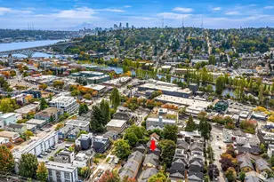 3635 Greenwood Ave N, Seattle, WA 98103 - Photo 24