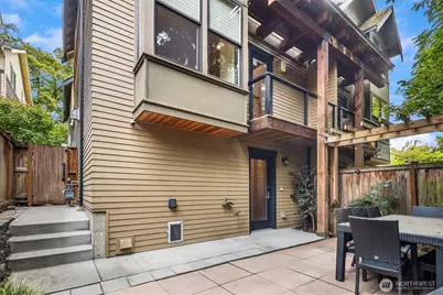 3635 Greenwood Avenue N #B, Seattle, WA 98103 - Photo 4
