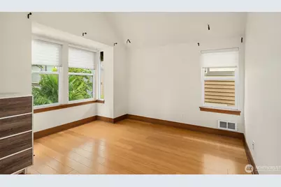 3635 Greenwood Avenue N #B, Seattle, WA 98103 - Photo 16