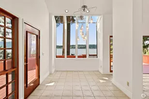 2305 E Lake Sammamish Pl SE, Sammamish, WA 98075 - Photo 22