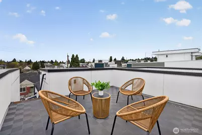 945 NW 56th Street, Seattle, WA 98107 - Photo 18