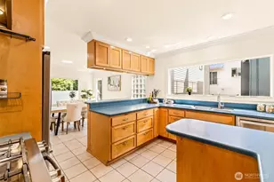2763 59th Ave SW, Seattle, WA 98116 - Photo 14
