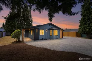 20411 71st St E, Bonney Lake, WA 98391 - Photo 1