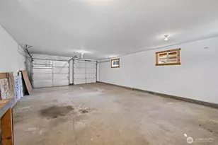 13512 Prairie Ridge Dr E, Bonney Lake, WA 98391 - Photo 18
