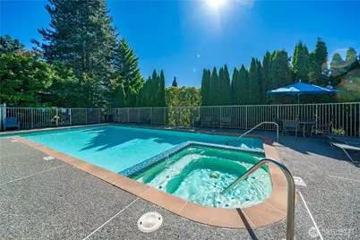 6640 114th Avenue SE, Bellevue, WA 98006 - Photo 36