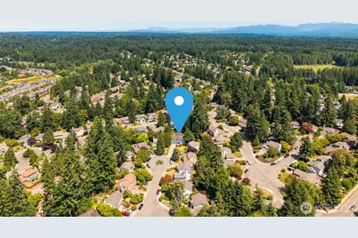 23973 SE 42nd Place, Sammamish, WA 98029 - Photo 32