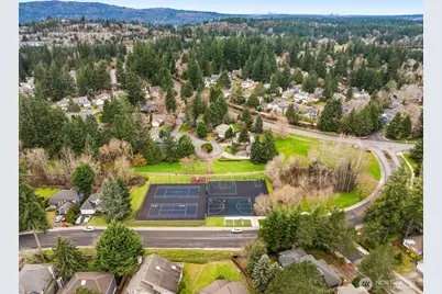 23973 SE 42nd Place, Sammamish, WA 98029 - Photo 34