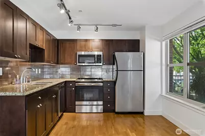 1620 Belmont Ave #125, Seattle, WA 98122 - Photo 10