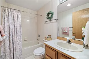 233 3rd Ave S, Edmonds, WA 98020 - Photo 16