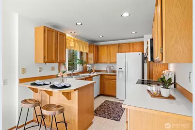 233 3rd Avenue S #101, Edmonds, WA 98020 - Photo 6