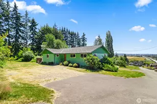 7202 21st Pl SE, Lake Stevens, WA 98258 - Photo 2