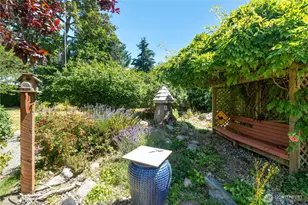 464 Marine View Pl, Camano Island, WA 98282 - Photo 40