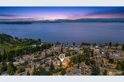 464 Marine View Place, Camano Island, WA 98282 - Photo 4