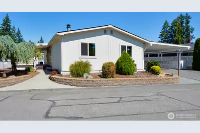 19115 100th Avenue Ct E #16, Puyallup, WA 98375 - Photo 2