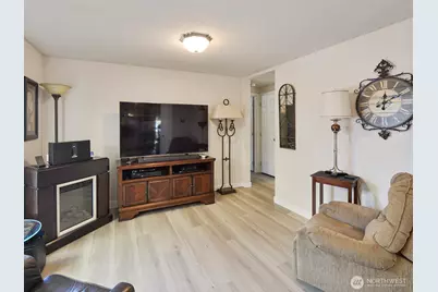 19115 100th Avenue Ct E #16, Puyallup, WA 98375 - Photo 32