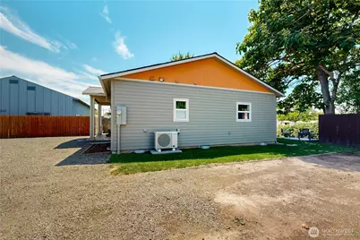 905 Cowl Street, Milton-Freewater, OR 97862 - Photo 16