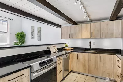 1406 Harvard Avenue #106, Seattle, WA 98122 - Photo 14