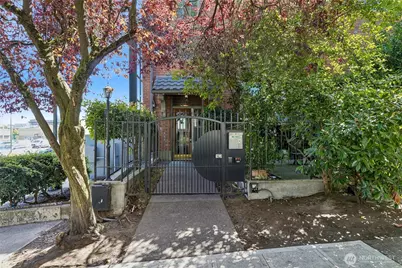 1406 Harvard Avenue #106, Seattle, WA 98122 - Photo 2