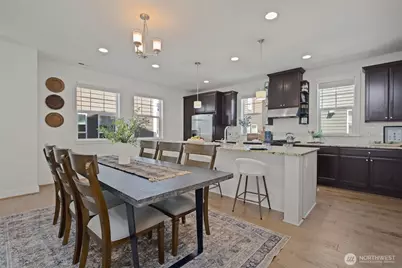23930 SE 45th Place, Sammamish, WA 98029 - Photo 4