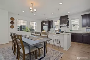 23930 SE 45th Pl, Sammamish, WA 98029 - Photo 4