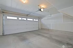 23930 SE 45th Pl, Sammamish, WA 98029 - Photo 22