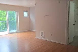12345 Roosevelt Way NE, Seattle, WA 98125 - Photo 6