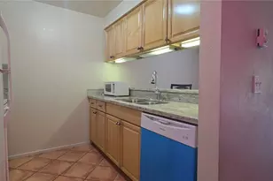 12345 Roosevelt Way NE, Seattle, WA 98125 - Photo 12