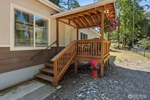 31022 229th Ave SE, Black Diamond, WA 98010 - Photo 6
