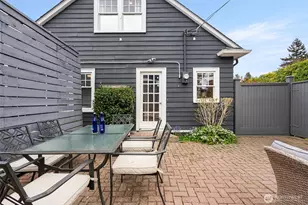 114 Queen Anne Dr, Seattle, WA 98109 - Photo 36