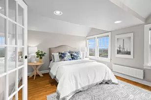 114 Queen Anne Dr, Seattle, WA 98109 - Photo 22
