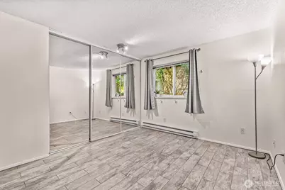 5912 California Avenue SW #102, Seattle, WA 98136 - Photo 10