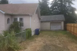 1912 Boundary St, Shelton, WA 98584 - Photo 2