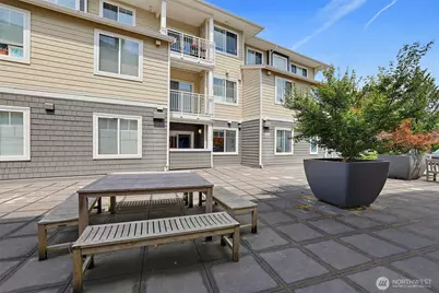 537 225th Lane NE #C102, Sammamish, WA 98074 - Photo 24