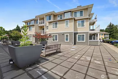 537 225th Lane NE #C102, Sammamish, WA 98074 - Photo 22