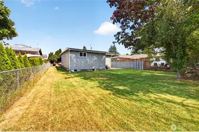 233 Cascade Street, Buckley, WA 98321 - Photo 22