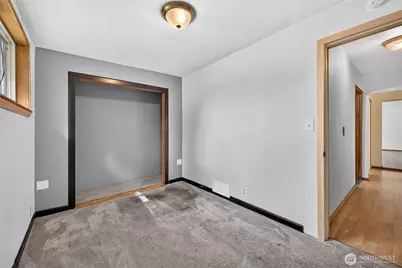 233 Cascade Street, Buckley, WA 98321 - Photo 18