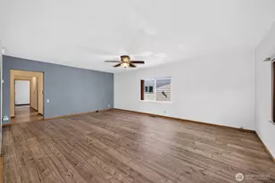 233 Cascade St, Buckley, WA 98321 - Photo 4