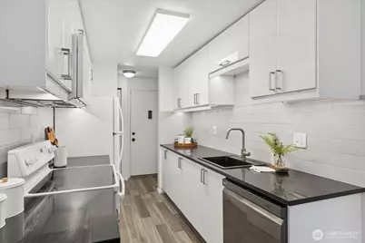 12742 NE 116th Lane #J23, Kirkland, WA 98034 - Photo 8