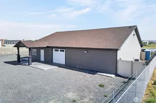 506 E Stover Rd, Grandview, WA 98930 - Photo 1