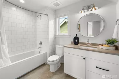 6538 11th Avenue NW #1, Seattle, WA 98117 - Photo 26