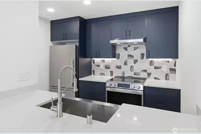 8800 20th Avenue NE #B202, Seattle, WA 98115 - Photo 16