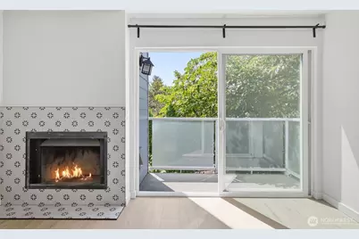 8800 20th Avenue NE #B202, Seattle, WA 98115 - Photo 8