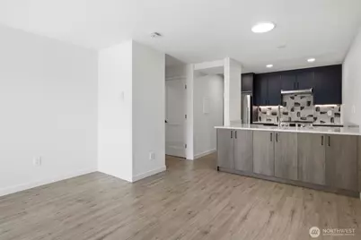 8800 20th Avenue NE #B202, Seattle, WA 98115 - Photo 12