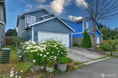 10523 7th Avenue W, Everett, WA 98204 - Photo 1