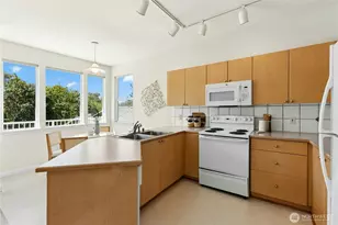 2680 139th Ave SE, Bellevue, WA 98005 - Photo 12