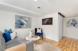 4329 5th Ave NE, Seattle, WA 98105 - Photo 20
